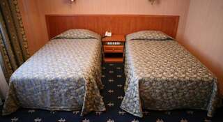 Гостиница Монблан Чита Стандартный двухместный номер с 2 отдельными кроватями-1
